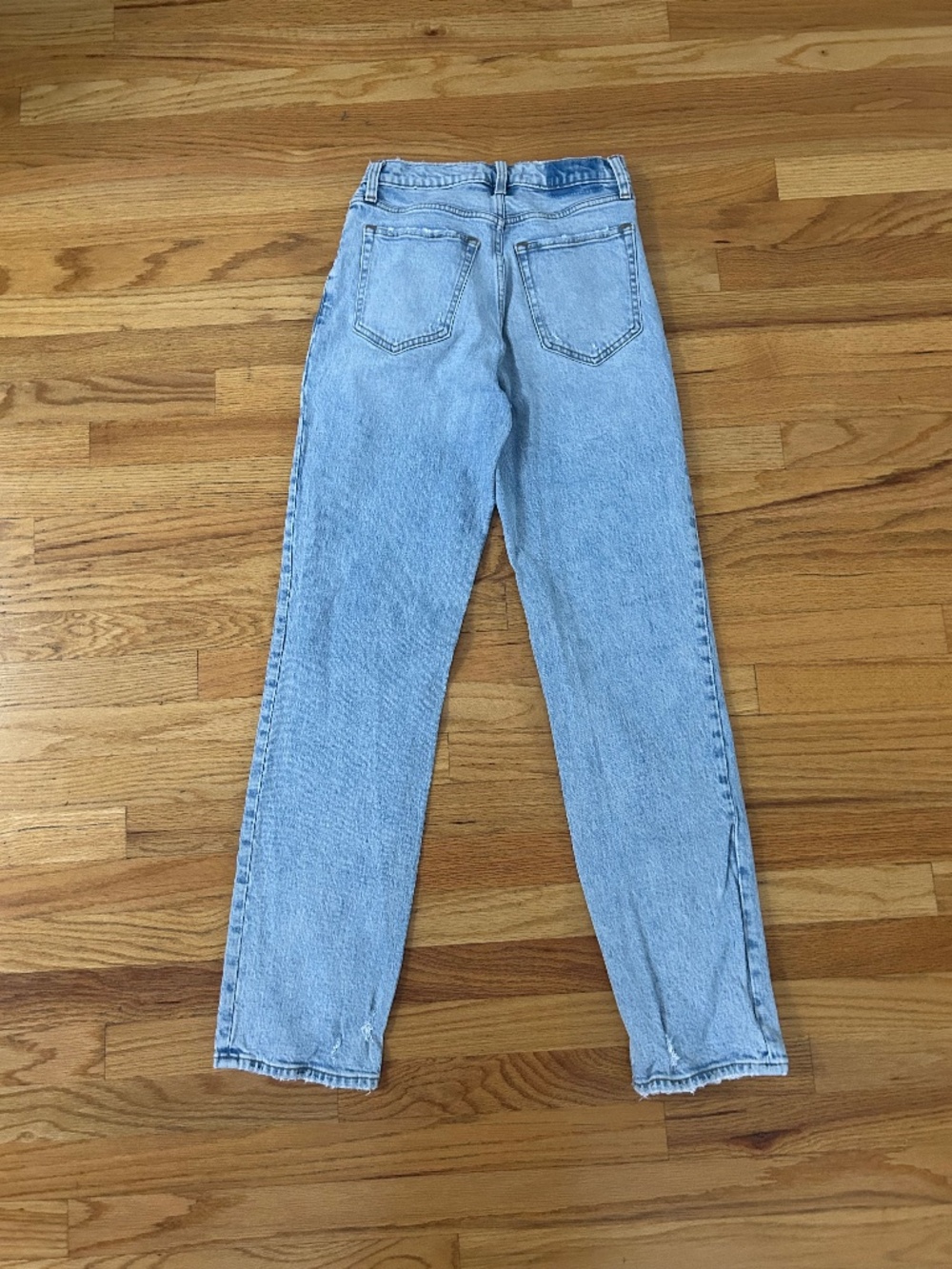 Abercrombie & Fitch 90's Straight Ultra High Rise